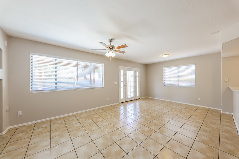2,090/Mo, 17263 W Durango St Goodyear, AZ 85338 Living Room View