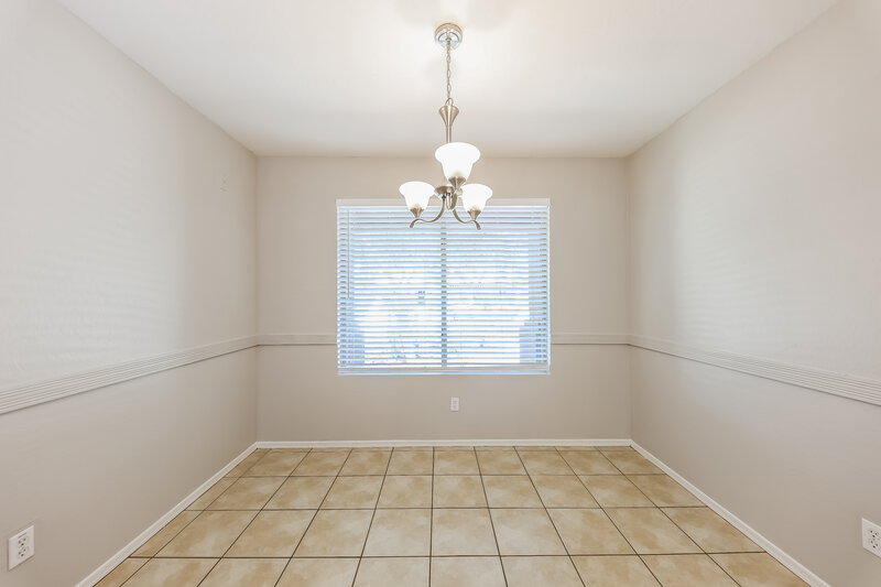2,090/Mo, 17263 W Durango St Goodyear, AZ 85338 Dining Room View