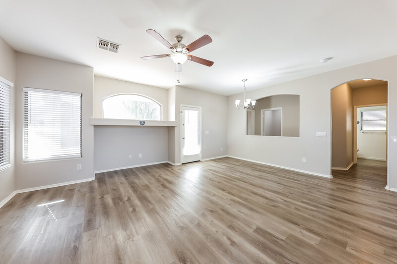 1,850/Mo, 13017 W Corrine Dr El Mirage, AZ 85335 Living Room View