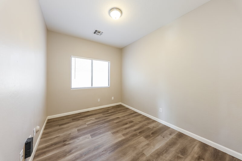 1,850/Mo, 13017 W Corrine Dr El Mirage, AZ 85335 Bedroom View 2