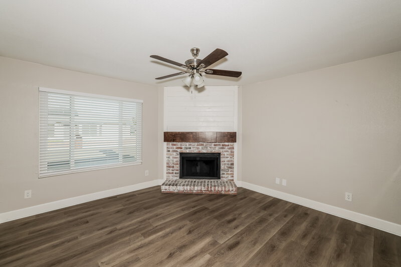 2,960/Mo, 8737 W Bluefield Ave Peoria, AZ 85382 Dining Room View