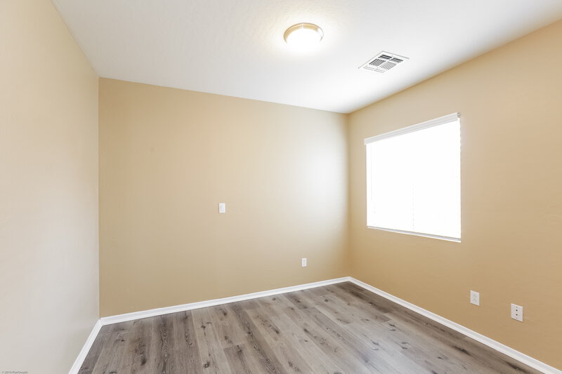 1,875/Mo, 16224 W Pioneer St Goodyear, AZ 85338 Bedroom View 3