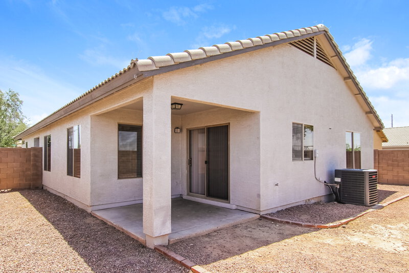 2,315/Mo, 802 S 126th Ave Avondale, AZ 85323 Rear View 2