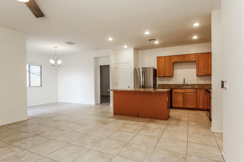 2,130/Mo, 4086 W Winston Dr Laveen, AZ 85339 Living Room View 2