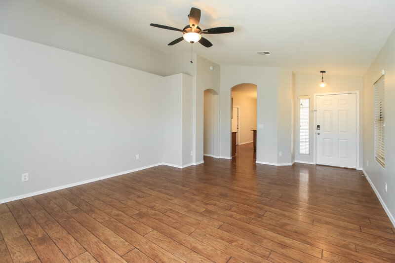 2,485/Mo, 2533 E Camino St Mesa, AZ 85213 Living Room View 2