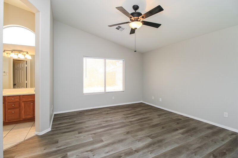 2,485/Mo, 2533 E Camino St Mesa, AZ 85213 Main Bedroom View