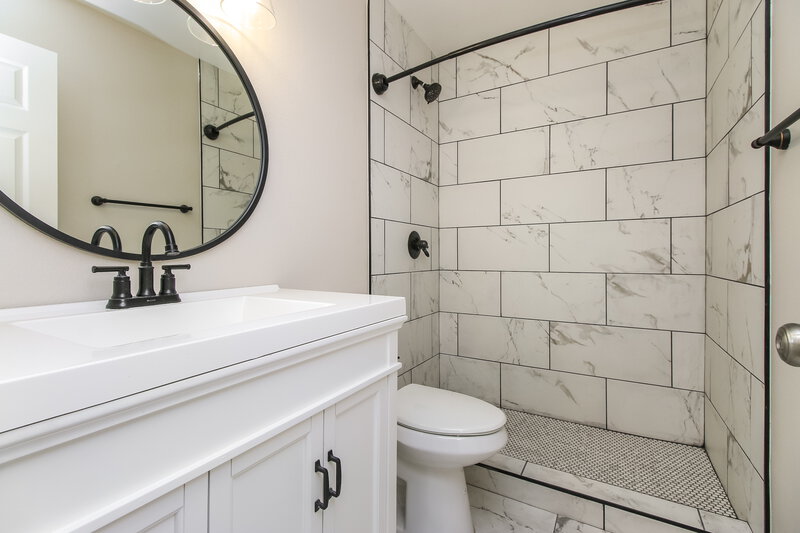 2,485/Mo, 2533 E Camino St Mesa, AZ 85213 Bathroom View