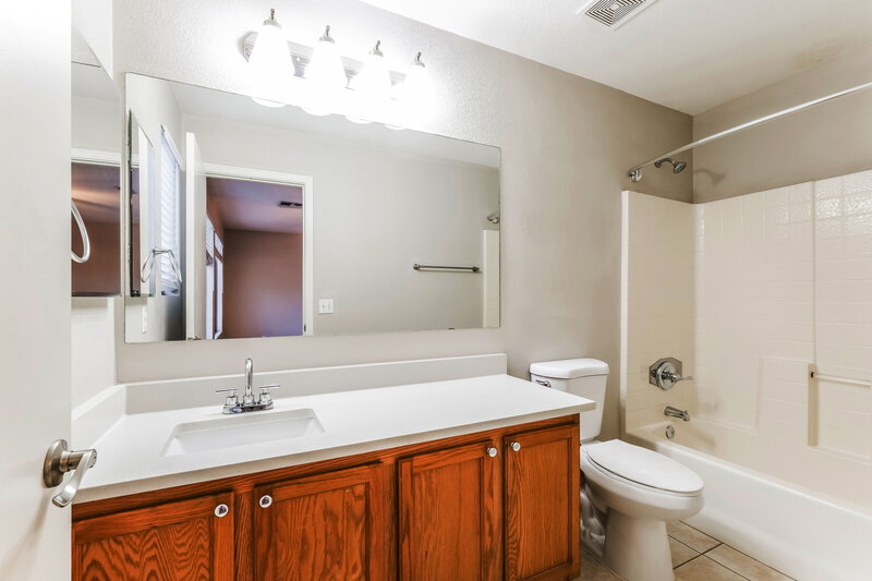 2,005/Mo, 16083 W Monroe St Goodyear, AZ 85338 Main Bathroom View 2