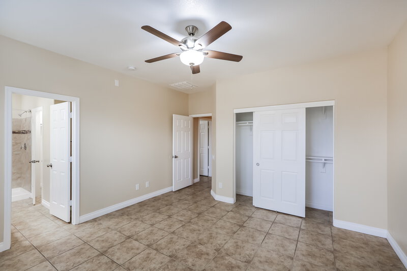2,110/Mo, 11559 W Western Ave Avondale, AZ 85323 Main Bedroom View
