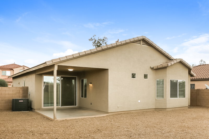 2,110/Mo, 11559 W Western Ave Avondale, AZ 85323 Rear View