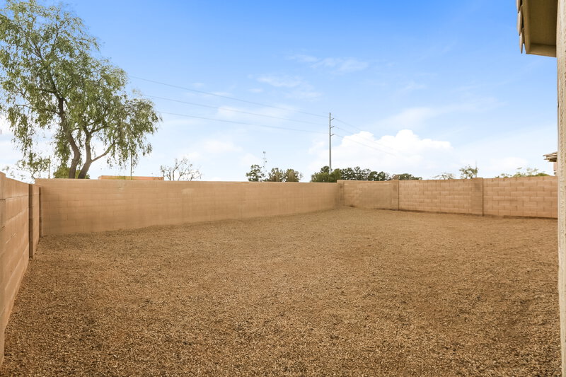 2,110/Mo, 11559 W Western Ave Avondale, AZ 85323 Exterior View
