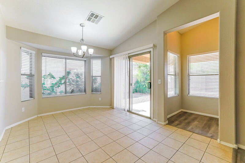 1,795/Mo, 3041 E Pinto Valley Rd San Tan Valley, AZ 85143 Dining Room View
