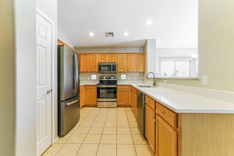 1,795/Mo, 3041 E Pinto Valley Rd San Tan Valley, AZ 85143 Kitchen View