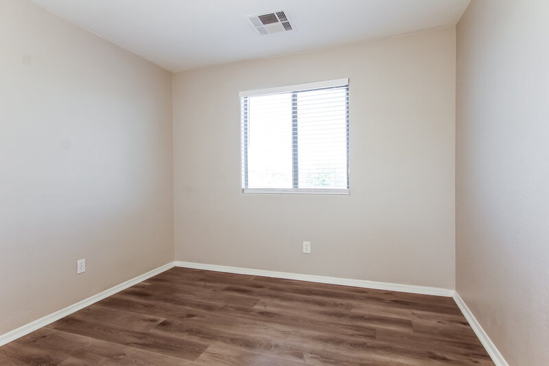 1,990/Mo, 3020 S 94th Ave Tolleson, AZ 85353 Bedroom View 2