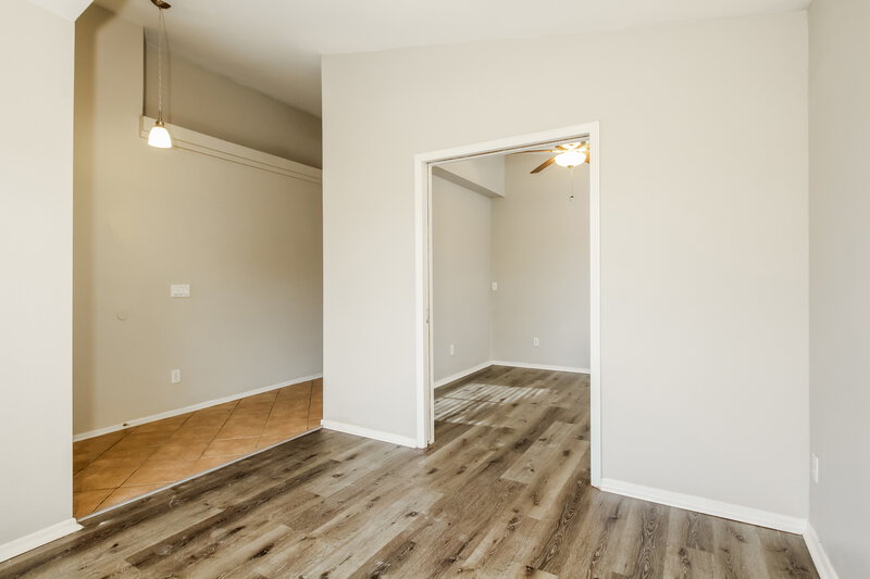 1,850/Mo, 12821 W Crocus Dr El Mirage, AZ 85335 Dining Room View 2