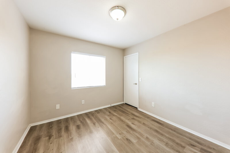 1,960/Mo, 11845 W Lupine Ave El Mirage, AZ 85335 Bedroom View 2