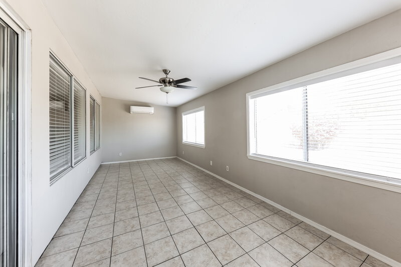 0/Mo, 7706 W San Miguel Ave Glendale, AZ 85303 Family Room View