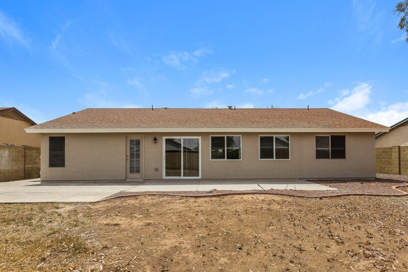 2,185/Mo, 7706 W San Miguel Ave Glendale, AZ 85303 Rear View