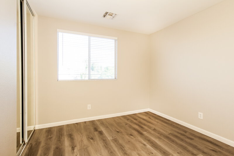 2,290/Mo, 16073 W Grant St Goodyear, AZ 85338 Bedroom View