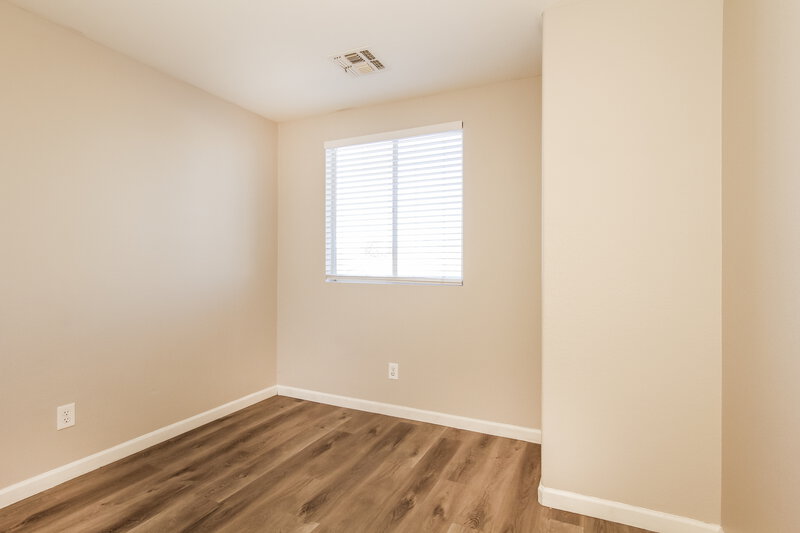 2,290/Mo, 16073 W Grant St Goodyear, AZ 85338 Bedroom View 2
