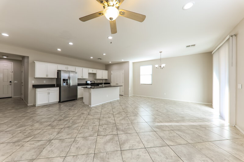 1,890/Mo, 1287 N 166th Ave Goodyear, AZ 85338 Living Room View 2