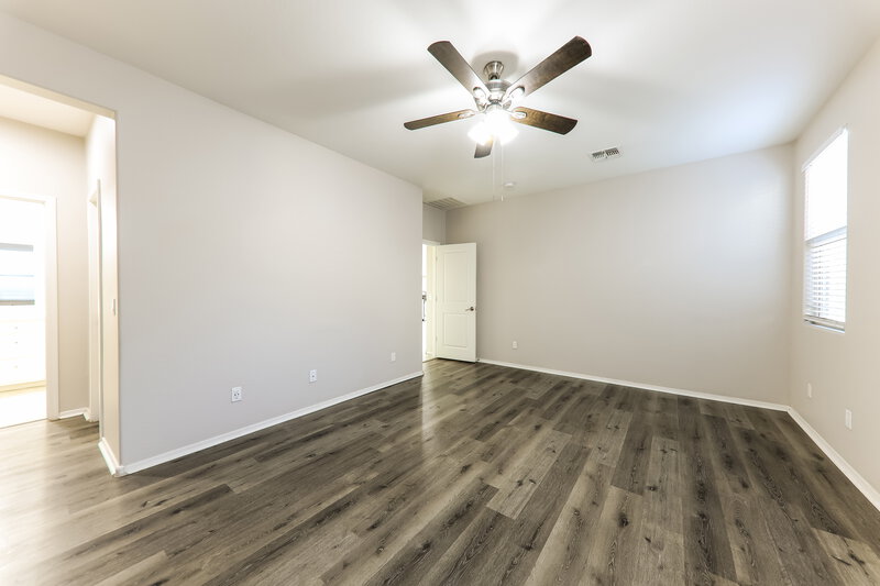 1,890/Mo, 1287 N 166th Ave Goodyear, AZ 85338 Main Bedroom View 2