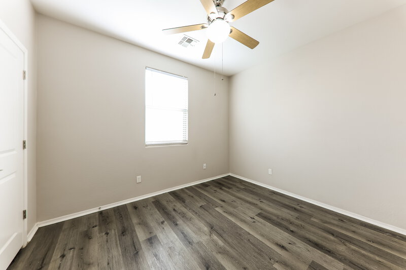 1,890/Mo, 1287 N 166th Ave Goodyear, AZ 85338 Bedroom View 3