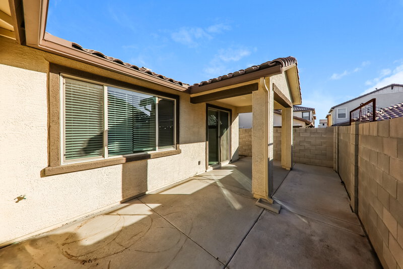 1,890/Mo, 1287 N 166th Ave Goodyear, AZ 85338 Rear View