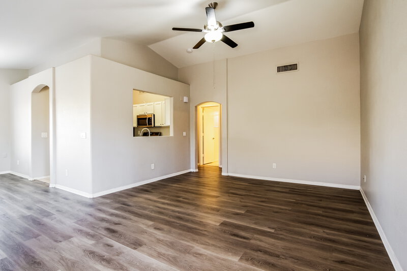 1,665/Mo, 13381 W Ocotillo Ln Surprise, AZ 85374 Living Room View
