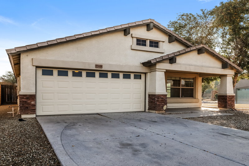 1,980/Mo, 7123 S 31st Dr Phoenix, AZ 85041 Front View