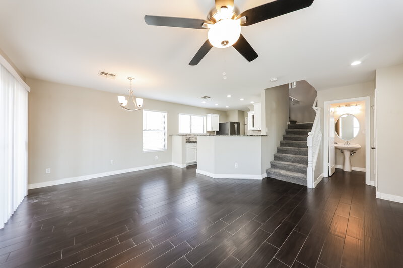 1,980/Mo, 8264 W Purdue Ave Peoria, AZ 85345 Living Room View 2