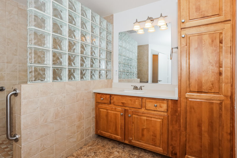 1,990/Mo, 3312 W Five Mile Peak Dr San Tan Valley, AZ 85142 Main Bathroom View