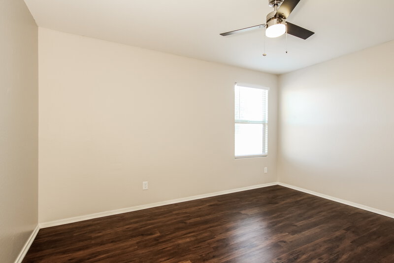 2,550/Mo, 16967 W Hilton Ave Goodyear, AZ 85338 Bedroom View 2