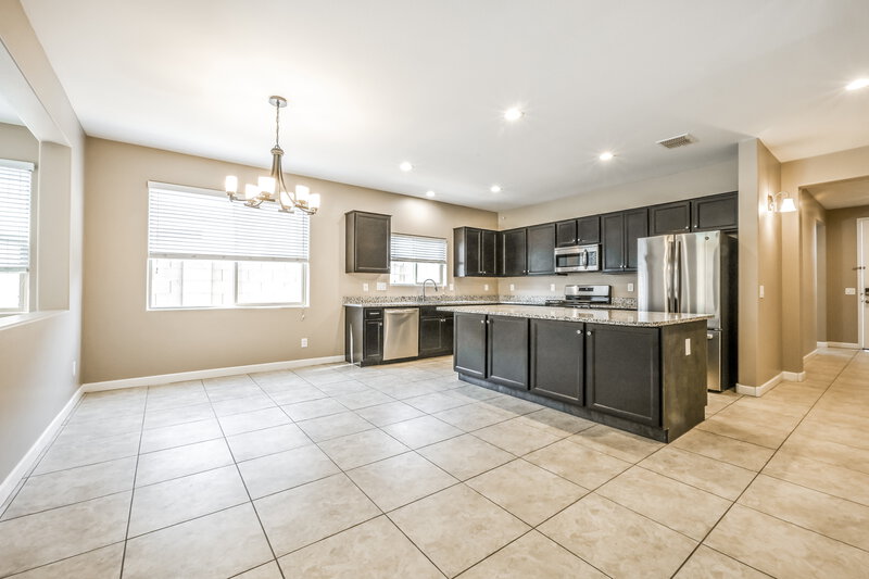 2,030/Mo, 17157 W Lisbon Ln Surprise, AZ 85388 Dining Room View