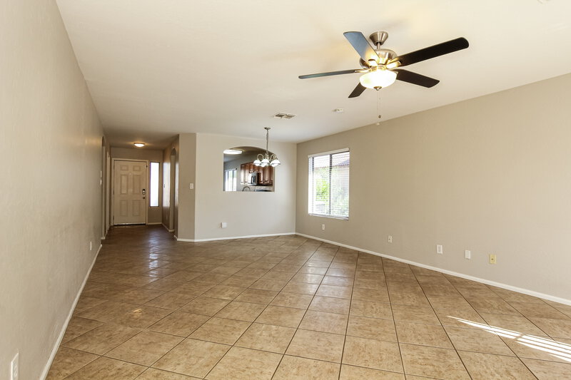 1,700/Mo, 13273 W Mauna Loa Ln Surprise, AZ 85379 Living Room View