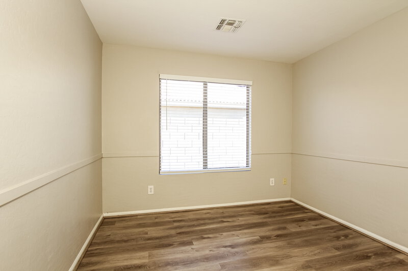 1,700/Mo, 13273 W Mauna Loa Ln Surprise, AZ 85379 Bedroom View