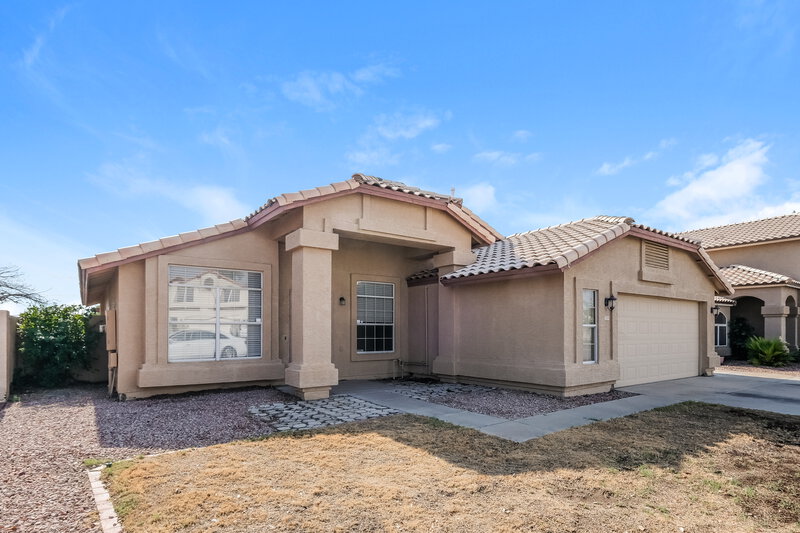 2,140/Mo, 2709 N 122nd Avenue Avondale, AZ 85392 Front View