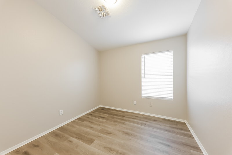 3,150/Mo, 2709 N 122nd Avenue Avondale, AZ 85392 Bedroom View