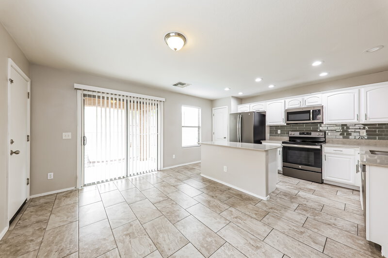 2,020/Mo, 18538 W Fairway Dr Surprise, AZ 85374 Dining Room View