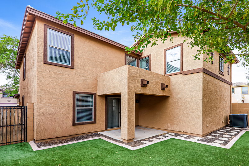 2,020/Mo, 18538 W Fairway Dr Surprise, AZ 85374 Rear View