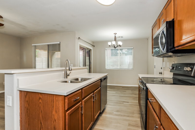 1,995/Mo, 339 S Travis Mesa, AZ 85208 Kitchen View