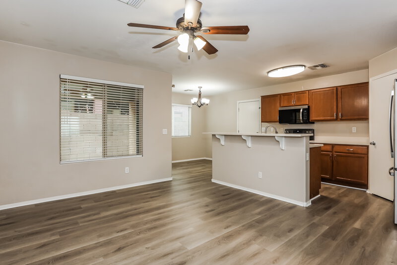 1,995/Mo, 339 S Travis Mesa, AZ 85208 Family Room View