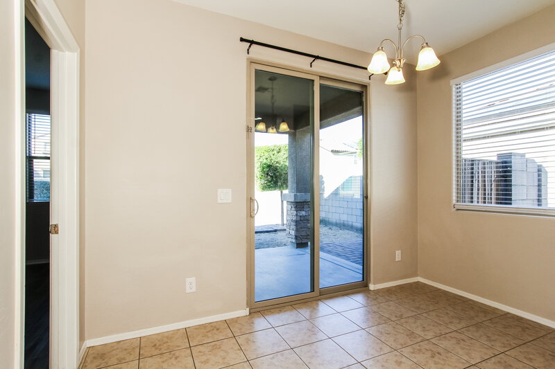1,915/Mo, 2218 S 118th Ave Avondale, AZ 85323 Dining Room View