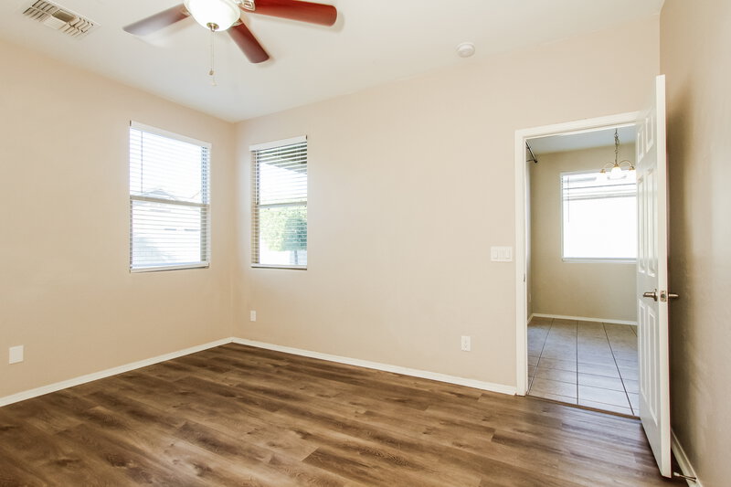 1,915/Mo, 2218 S 118th Ave Avondale, AZ 85323 Main Bedroom View 2