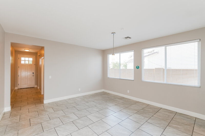 2,125/Mo, 1720 S 104th Ln Tolleson, AZ 85353 Dining Room View