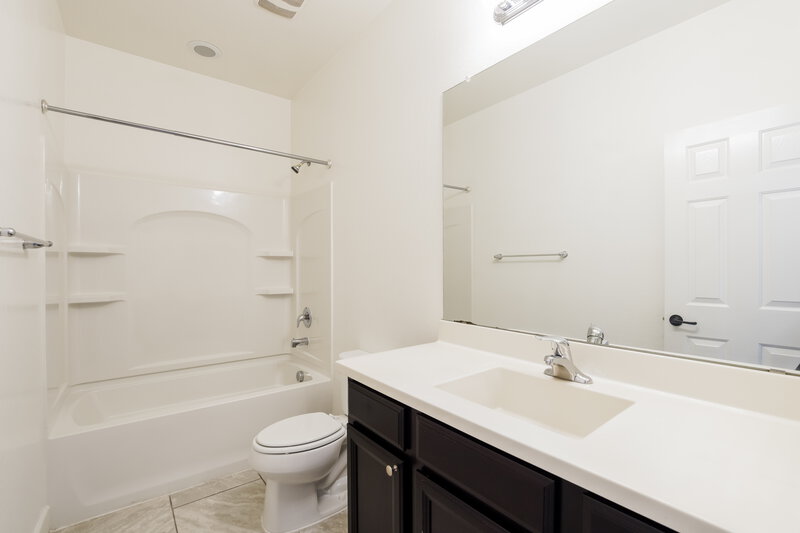 2,125/Mo, 1720 S 104th Ln Tolleson, AZ 85353 Bedroom View 4