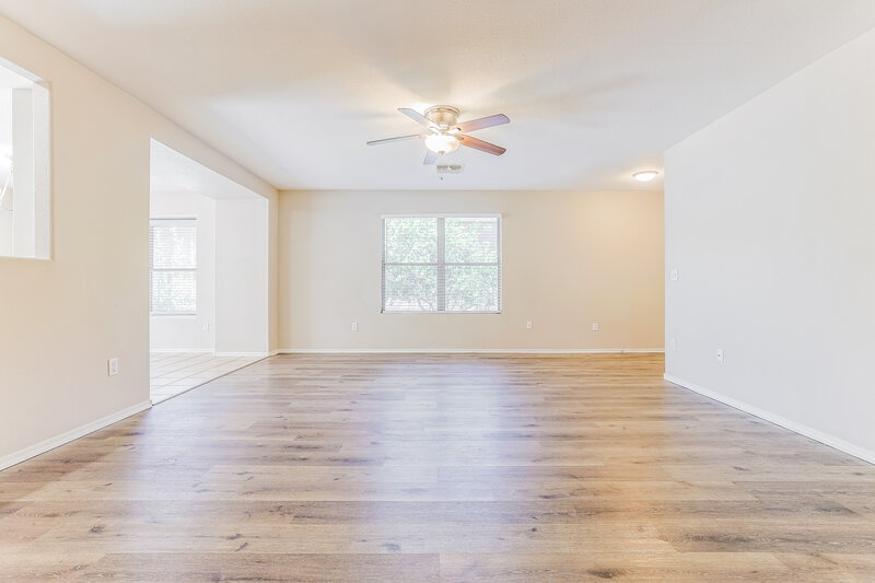 2,260/Mo, 120 S Valle Verde Mesa, AZ 85208 Living Room View