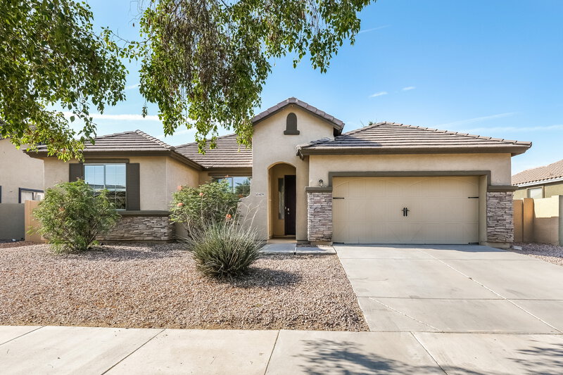2,015/Mo, 14079 W Bloomfield Rd Surprise, AZ 85379 External View