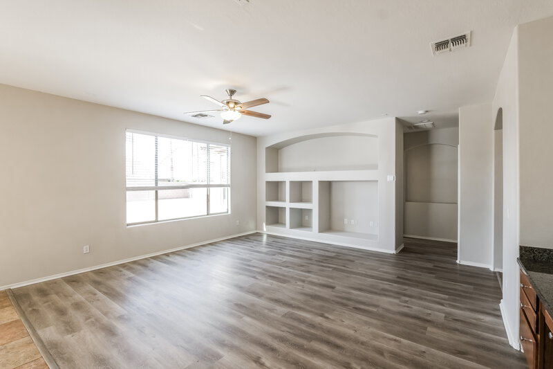 2,015/Mo, 14079 W Bloomfield Rd Surprise, AZ 85379 Living Room View