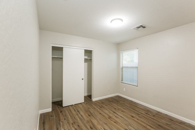 2,130/Mo, 8722 W Payson Rd Tolleson, AZ 85353 Bedroom View 2